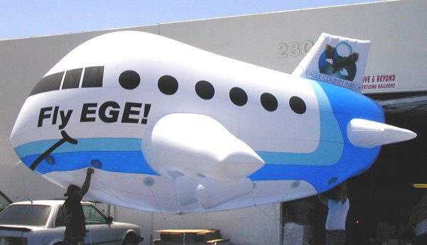 helium-plane-ege.jpg